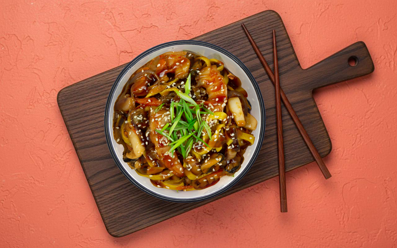 Вок с морепродуктами