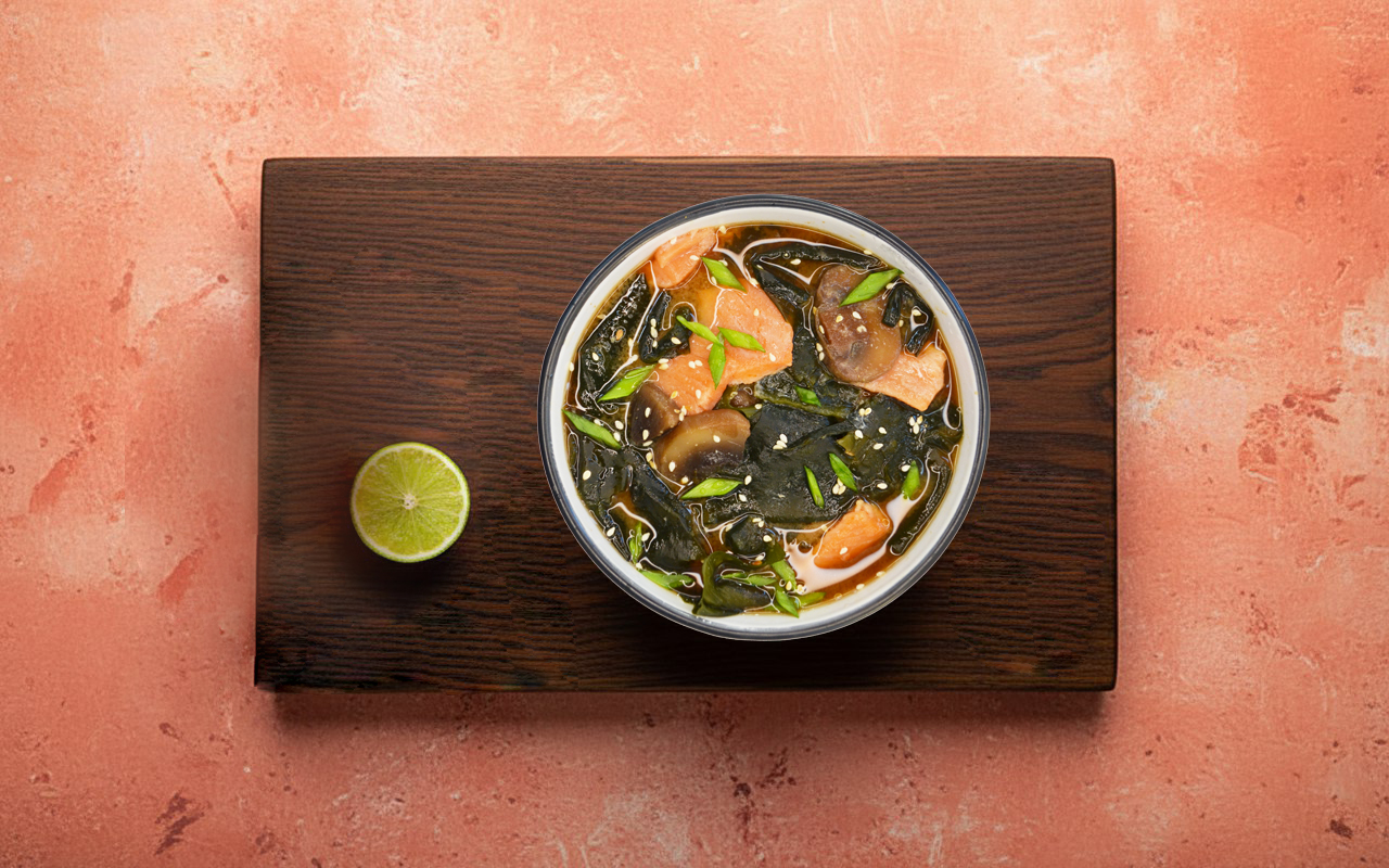 Мисо-суп с лососем